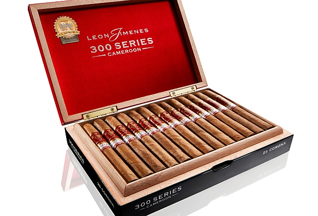 León Jimenes Series 300 Cameroon